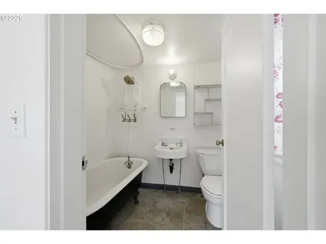 308 SW 2nd Street Mcminnville OR 97128
