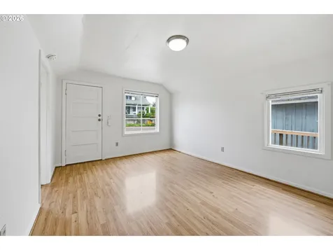 308 SW 2nd Street Mcminnville OR 97128
