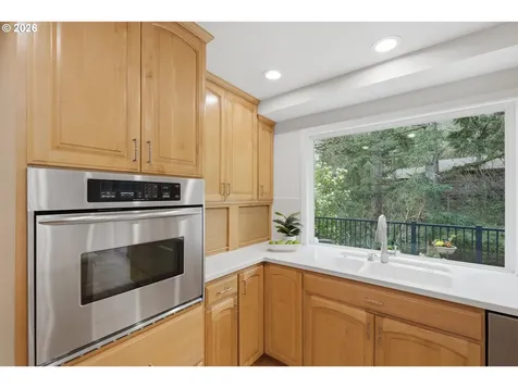 2831 Vale Court Lake Oswego OR 97034