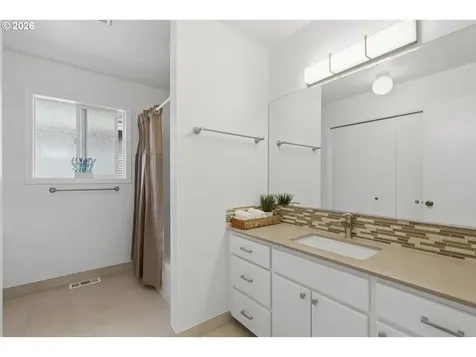 2831 Vale Court Lake Oswego OR 97034