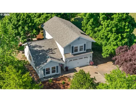 1051 Cannon Drive Hood River OR 97031