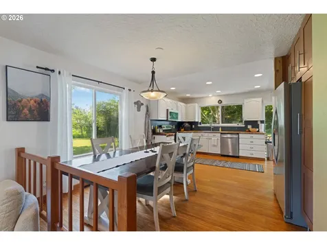 1051 Cannon Drive Hood River OR 97031