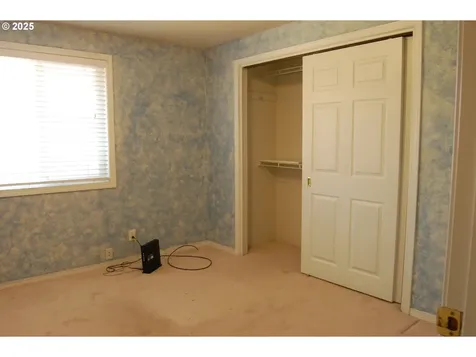 2252 Rose Blossom Drive Springfield OR 97477