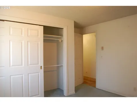 2252 Rose Blossom Drive Springfield OR 97477