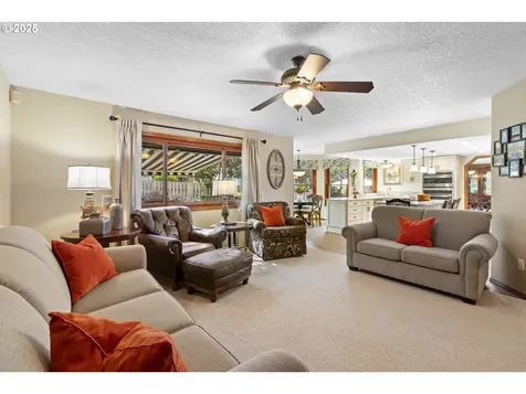 3229 SW Mawrcrest Place Gresham OR 97080