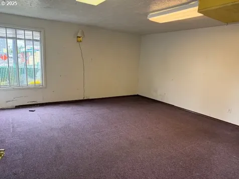 8325 8329 SE Division Street Portland OR 97266