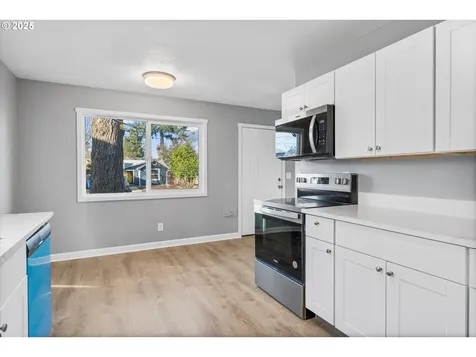 6408 SE 71st Avenue Portland OR 97206