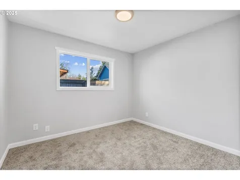 6408 SE 71st Avenue Portland OR 97206