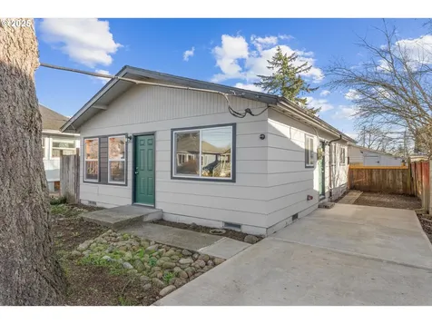 6408 SE 71st Avenue Portland OR 97206