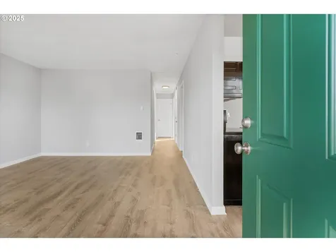 6408 SE 71st Avenue Portland OR 97206