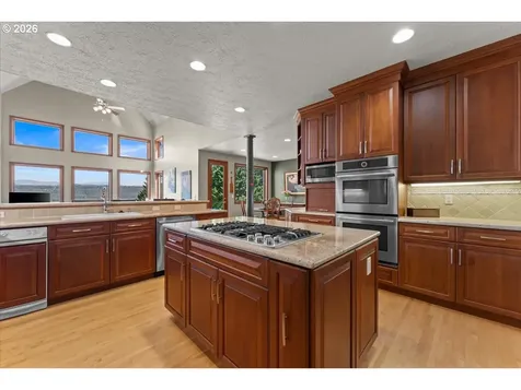 37123 NE Reed Road Corbett OR 97019