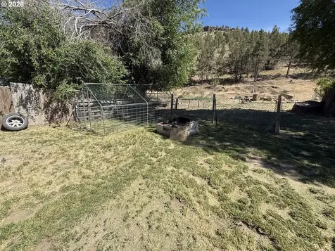 2460 SE Melrose Drive Prineville OR 97754