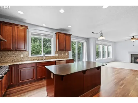 2707 NE 159th Circle Ridgefield WA 98642