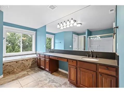 2707 NE 159th Circle Ridgefield WA 98642