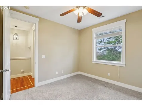 1651 50th Street Washougal WA 98671