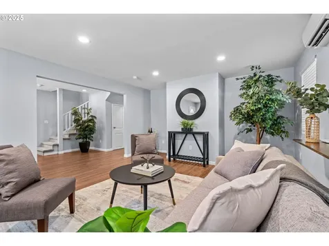 1240 Taney Street Eugene OR 97402