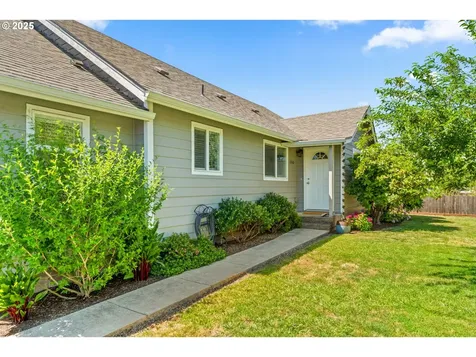 1240 Taney Street Eugene OR 97402