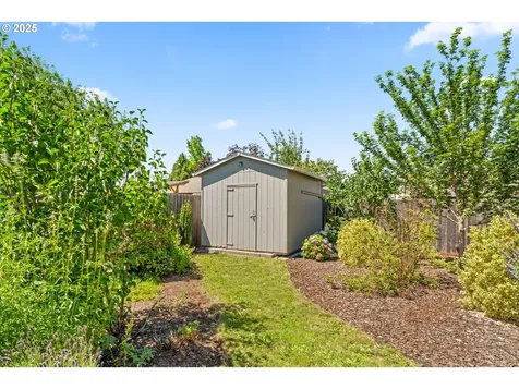1240 Taney Street Eugene OR 97402