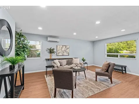 1240 Taney Street Eugene OR 97402