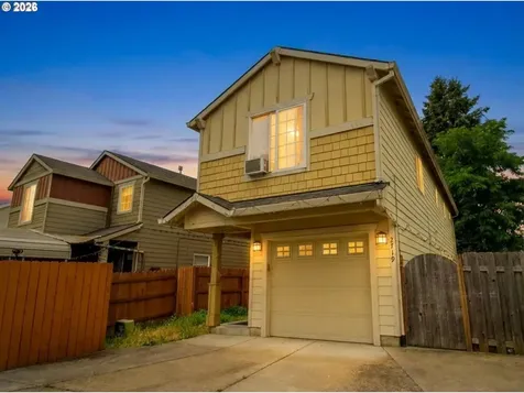 2719 SE 136th Place Portland OR 97236