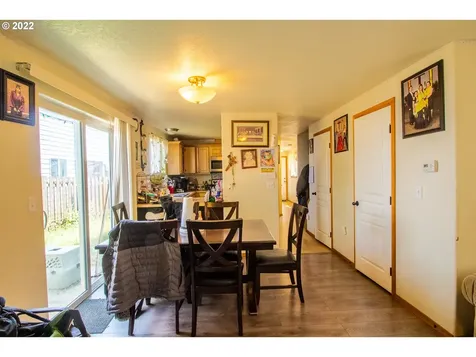 2719 SE 136th Place Portland OR 97236