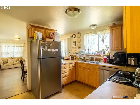 2719 SE 136th Place Portland OR 97236