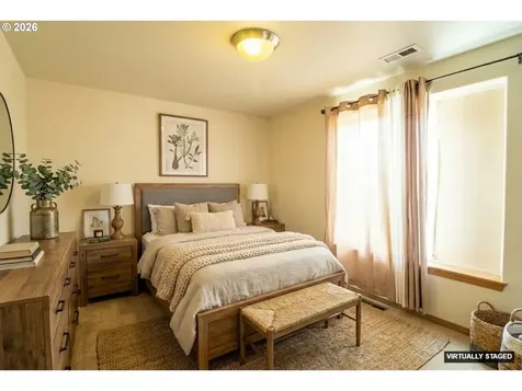 2719 SE 136th Place Portland OR 97236