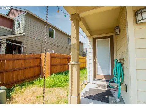 2719 SE 136th Place Portland OR 97236