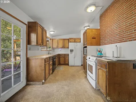 1620 NE 201st Avenue Fairview OR 97024
