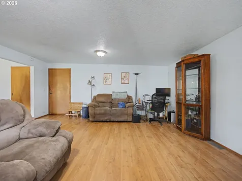 1620 NE 201st Avenue Fairview OR 97024