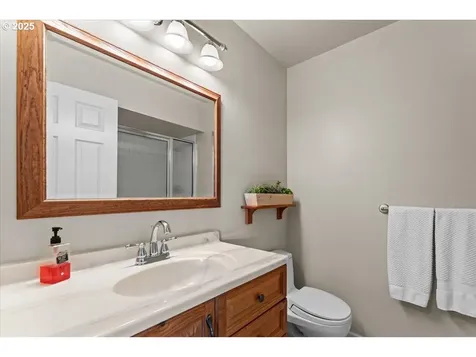 10620 SW Highland Drive Portland OR 97224
