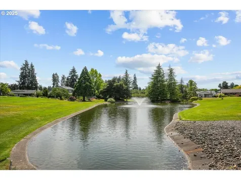 10620 SW Highland Drive Portland OR 97224