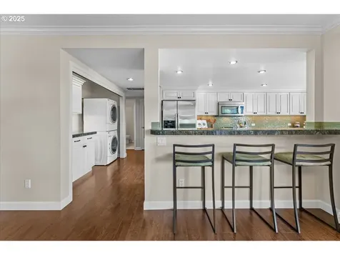 10620 SW Highland Drive Portland OR 97224