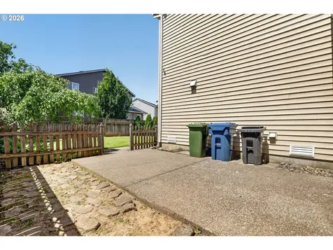 2571 Graystone Drive Woodburn OR 97071
