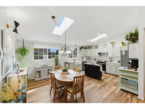 1345 Sanford Street Coos Bay OR 97420