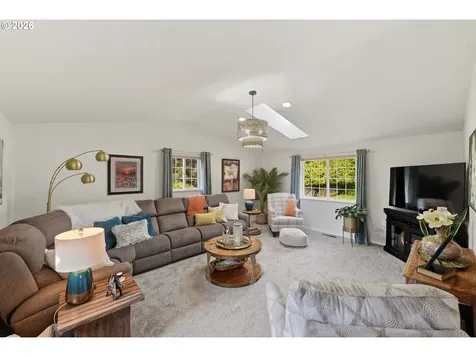 1345 Sanford Street Coos Bay OR 97420
