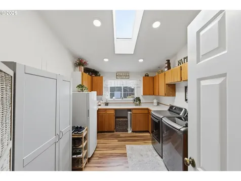 1345 Sanford Street Coos Bay OR 97420