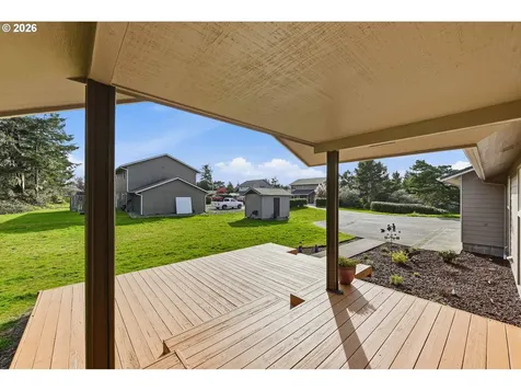 1345 Sanford Street Coos Bay OR 97420
