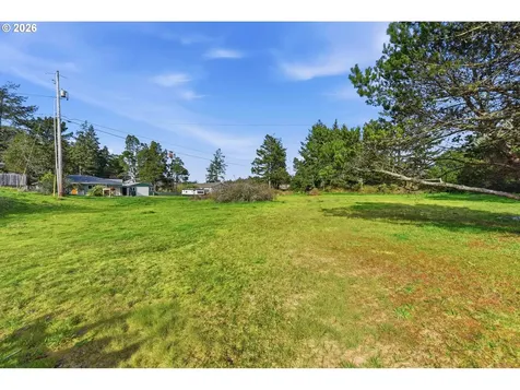 1345 Sanford Street Coos Bay OR 97420