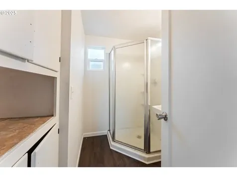270 S Morrison Street Coos Bay OR 97420