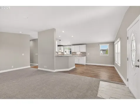 4155 NE Three Mile Lane Mcminnville OR 97128