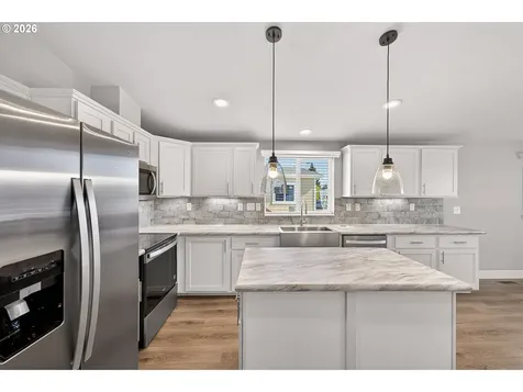 4155 NE Three Mile Lane Mcminnville OR 97128