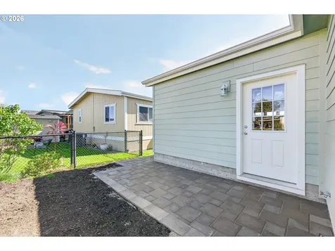 4155 NE Three Mile Lane Mcminnville OR 97128
