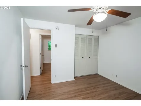 3080 Harlow Road Eugene OR 97401