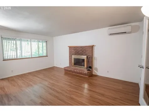 3080 Harlow Road Eugene OR 97401