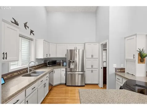 7409 SW Locust Street Portland OR 97223