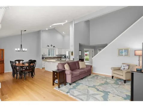 7409 SW Locust Street Portland OR 97223