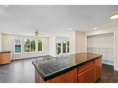4202 L Circle Washougal WA 98671