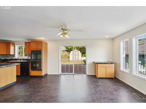 4202 L Circle Washougal WA 98671