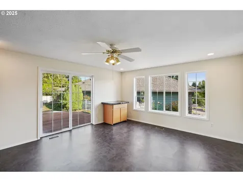 4202 L Circle Washougal WA 98671